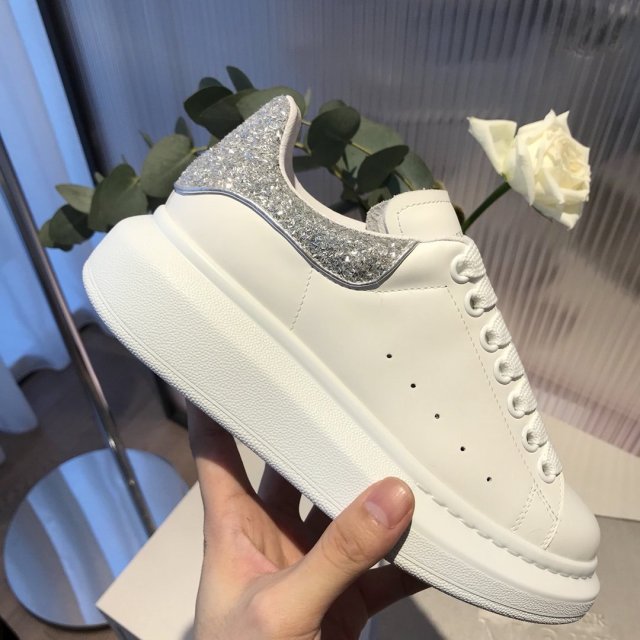 Women Leather Sneaker Shoes Luxury Design Casual Vulcanized Sports Authentic Shape